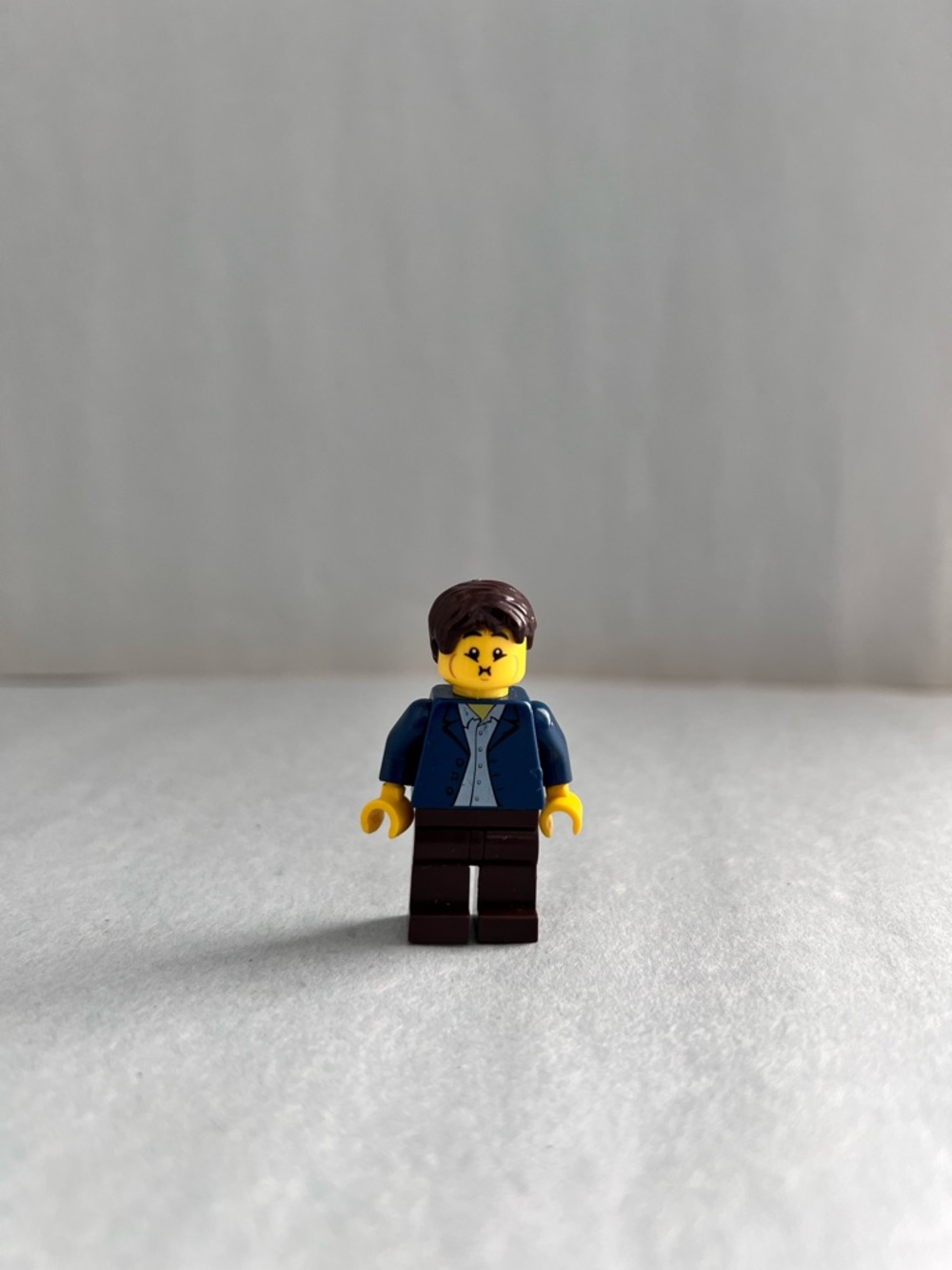 LEGO Icons Queasy Man Minifigure